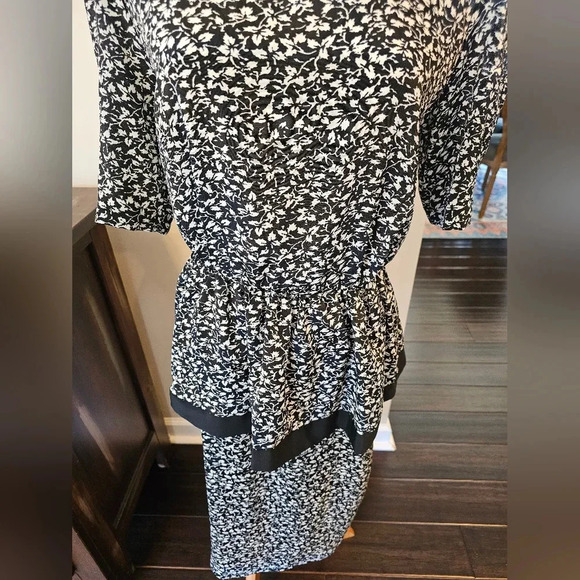 Vintage 80's In Cinq Women's Dress •Size 12• Made In USA Black Floral Ruffle - Picture 5 of 12